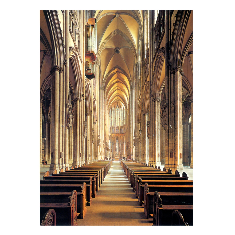 Der Kölner Dom – Blick von Westen in das Mittelschiff